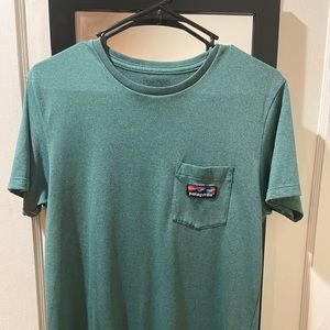 Patagonia tee